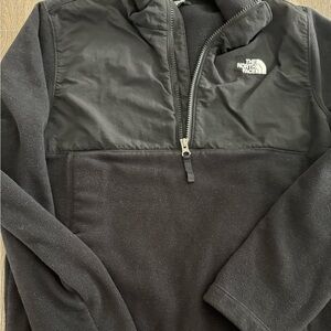 The North Face Black Fleece Jacket / women S / Youth XL